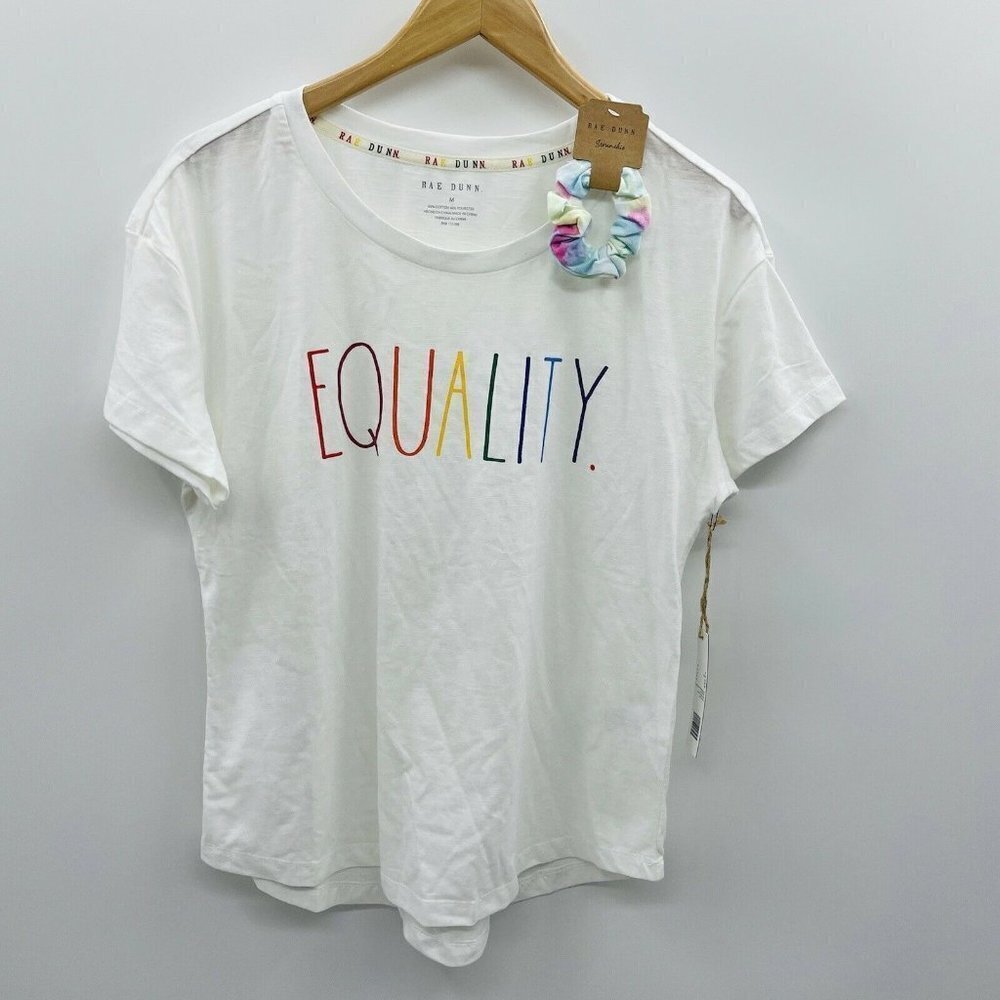 Rae Dunn Medium Short Sleeve Tshirt Equality 062